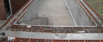 استخر آجری